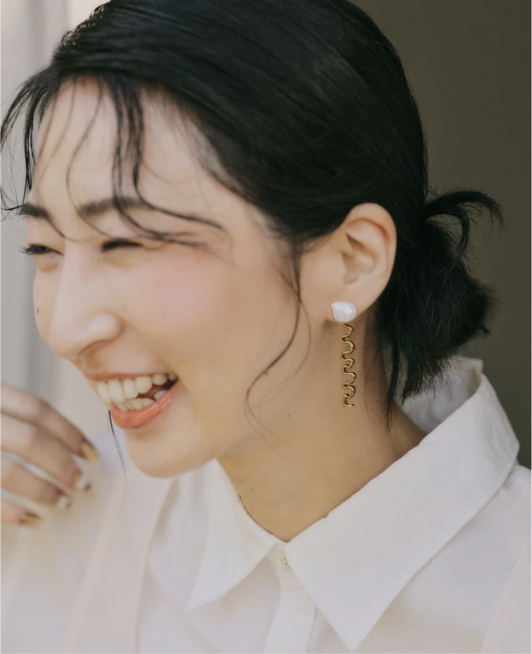 EAR JEWELRY