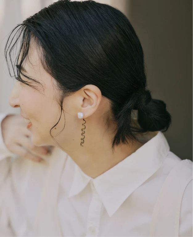 EAR JEWELRY