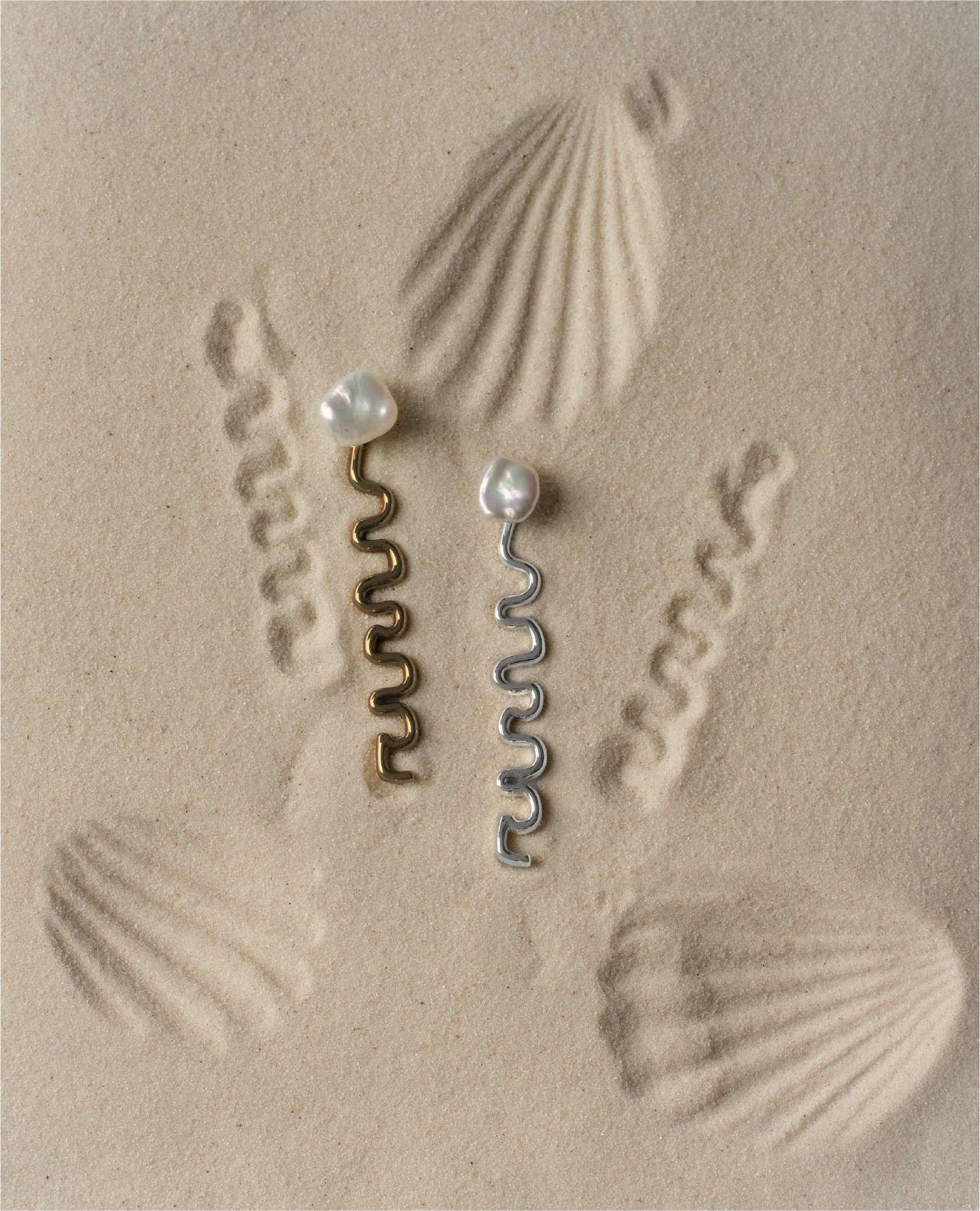 EAR JEWELRY